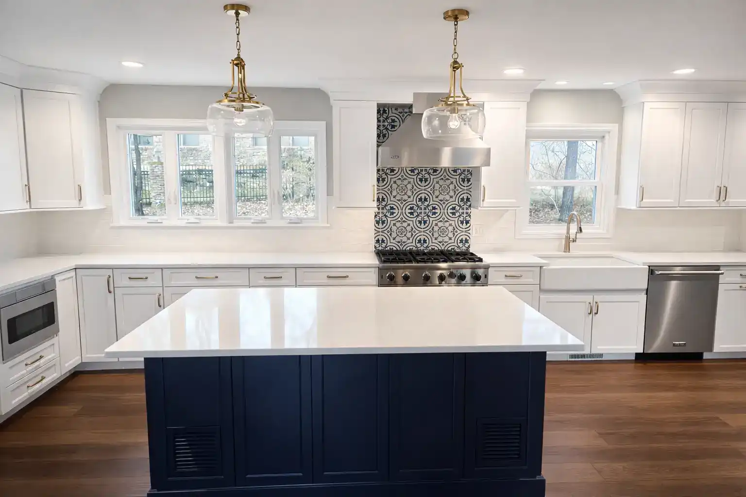 MegaPros Construction and Remodeling Services